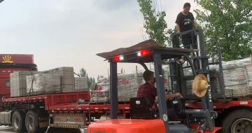 牡丹江 黄金麻冰裂纹，地铺石装车