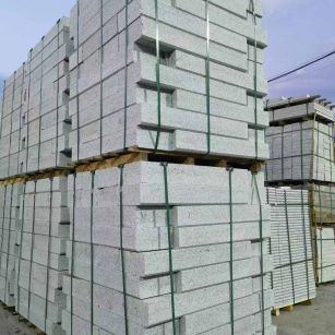 牡丹江 芝麻白花岗岩路沿石，路缘石，路肩石，道牙，立缘石，马路牙子，街沿石，侧石等