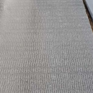 牡丹江 芝麻灰花岗岩斧剁面，刀斩面