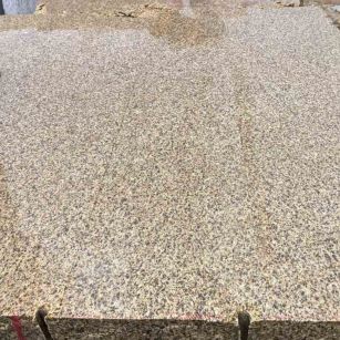 牡丹江 黄金麻花岗岩石材方料