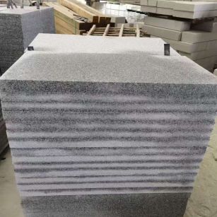 牡丹江 芝麻白5公分火烧地铺成品，900*400，规格可定制