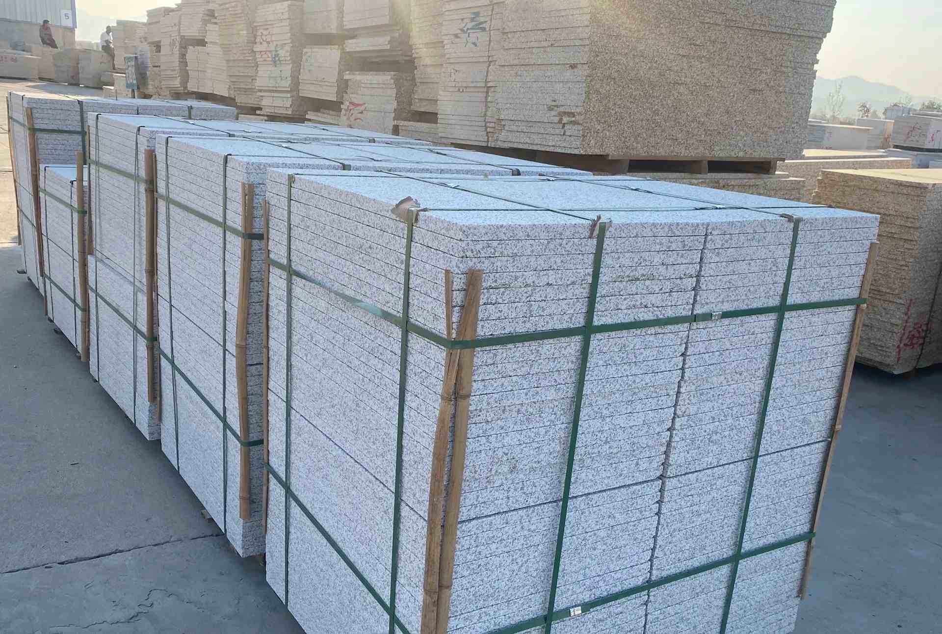 牡丹江 白麻花岗岩荔枝面地铺石