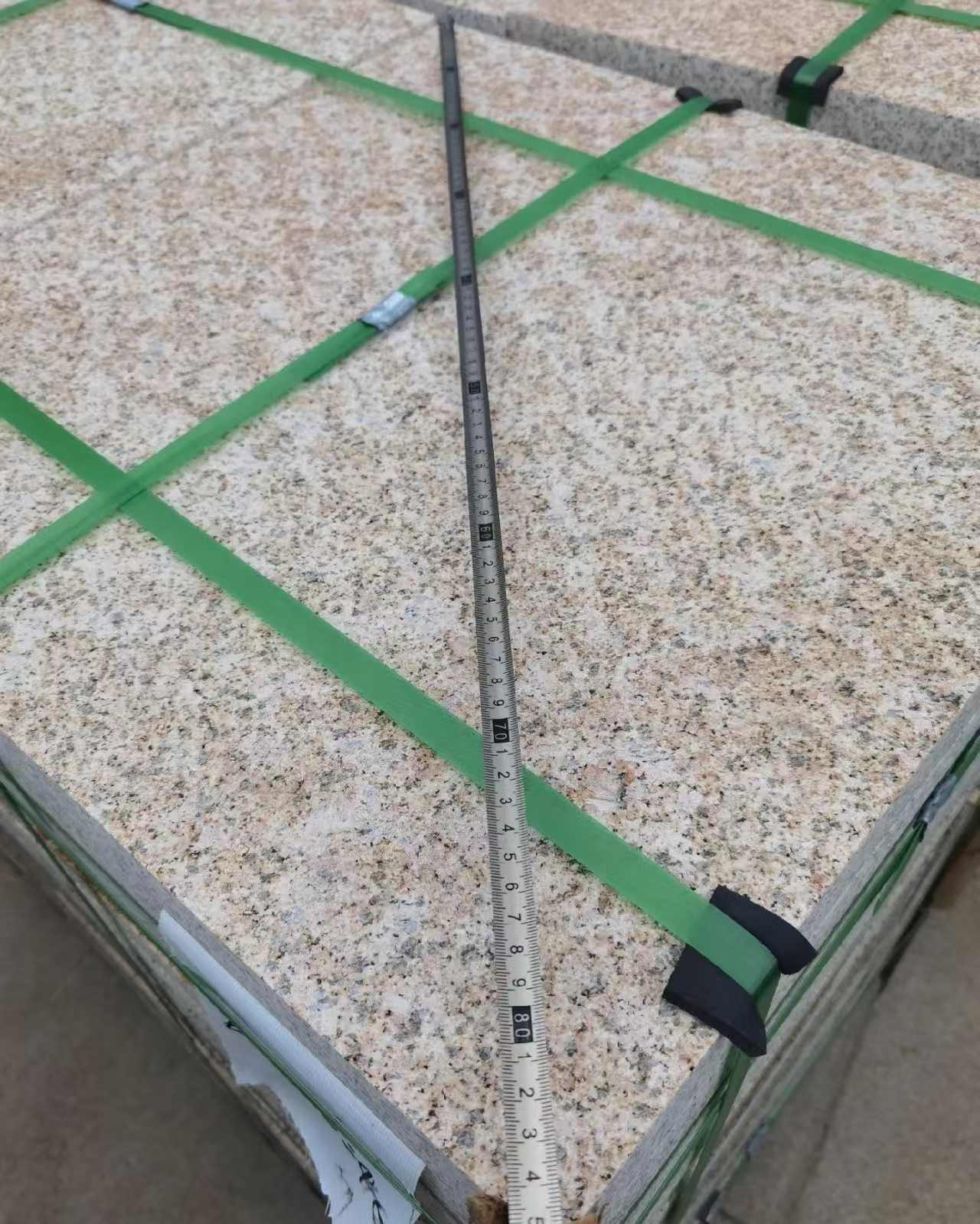 牡丹江 黄金麻火烧面地铺石