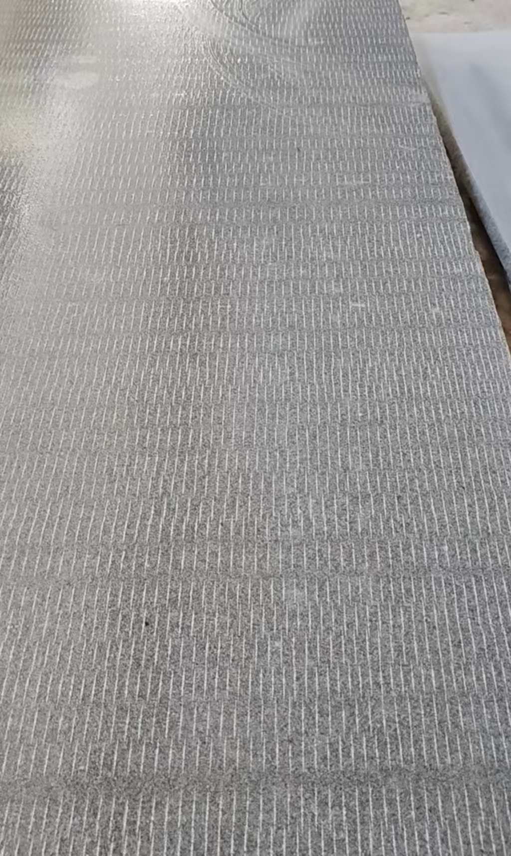 牡丹江 芝麻灰花岗岩斧剁面，刀斩面