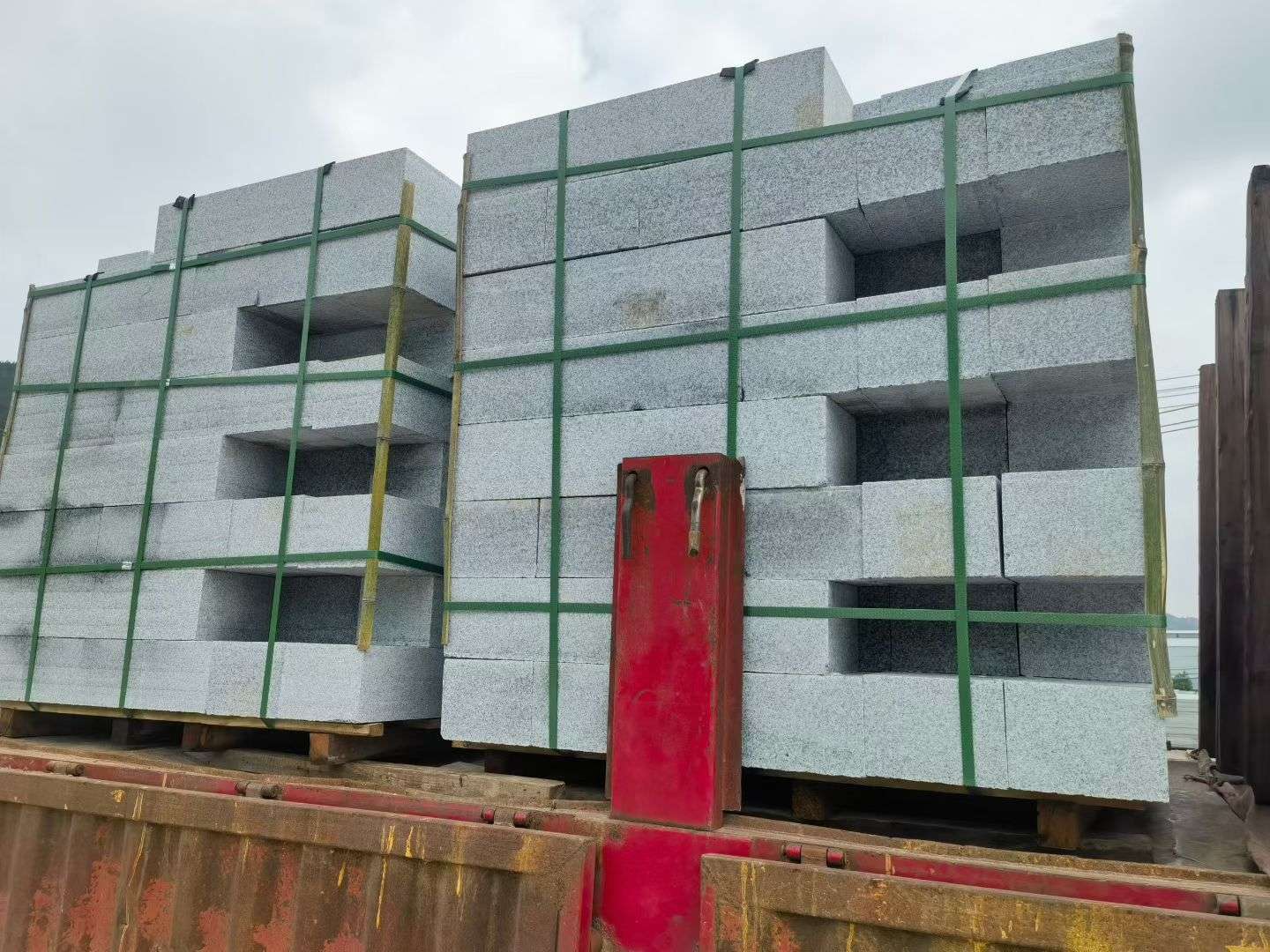 牡丹江 芝麻白花岗岩路沿石，平石，路侧石，马路牙子，路缘石，立缘石，平缘石等