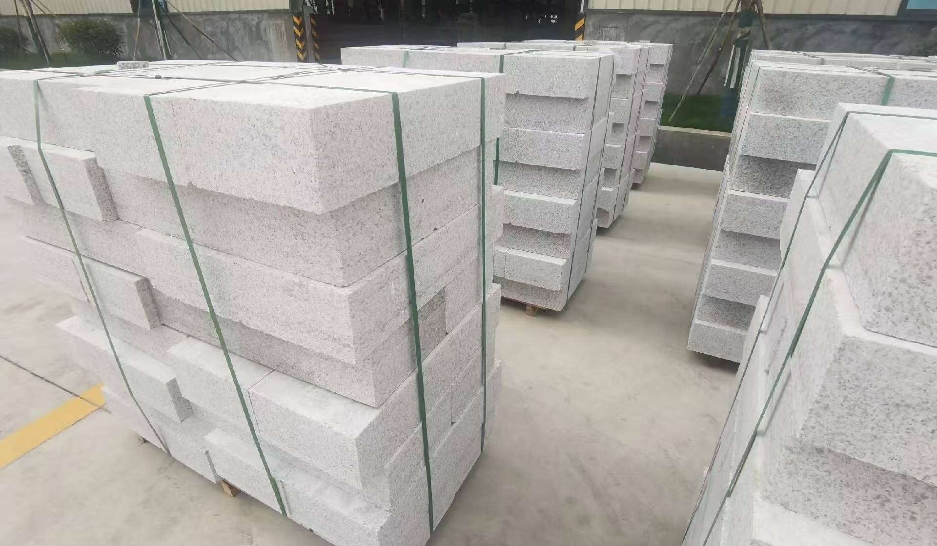 牡丹江 白麻花岗岩路沿石，立缘石，平缘石，路牙石，道牙石，马路牙子等